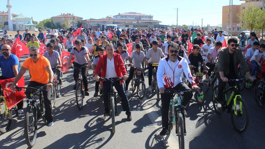 Kahta'da Avrupa Spor Haftası Kapsamında Bisiklet Etkinliği Düzenlendi